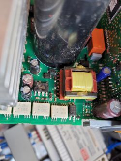 Spalony Falownik Parker 650 - czy naprawa jest możliwa?