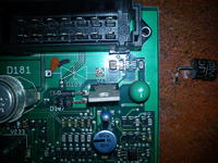 Renault Laguna I 2,0 1995 - pali bezpiecznik