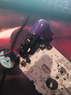 PowerA FC przewodowy Xbox One - Analogi nie wracają do pierwotnej pozycji