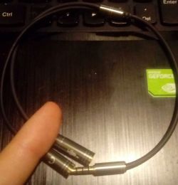 Lenovo G710 Win7 64 - Zamiana mikrofonu z wbudowanego na zewnętrzny Lenovo G710 Win7 64 - Zamiana mikrofonu z wbudowanego na zewnętrzny