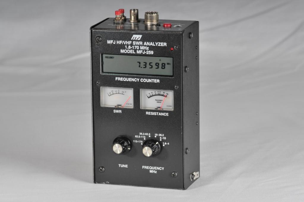 MFJ製SWRアナライザーMFJ−259B MFJ製SWRアナライザーMFJ−259B MFJ製SWRアナライザーMFJ−259B