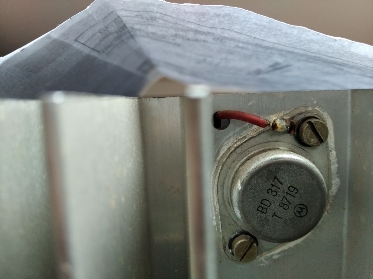 [Rozwiązano] Dual CV 1400: Poszukiwany tranzystor BD317 TO-3 Motorola ...