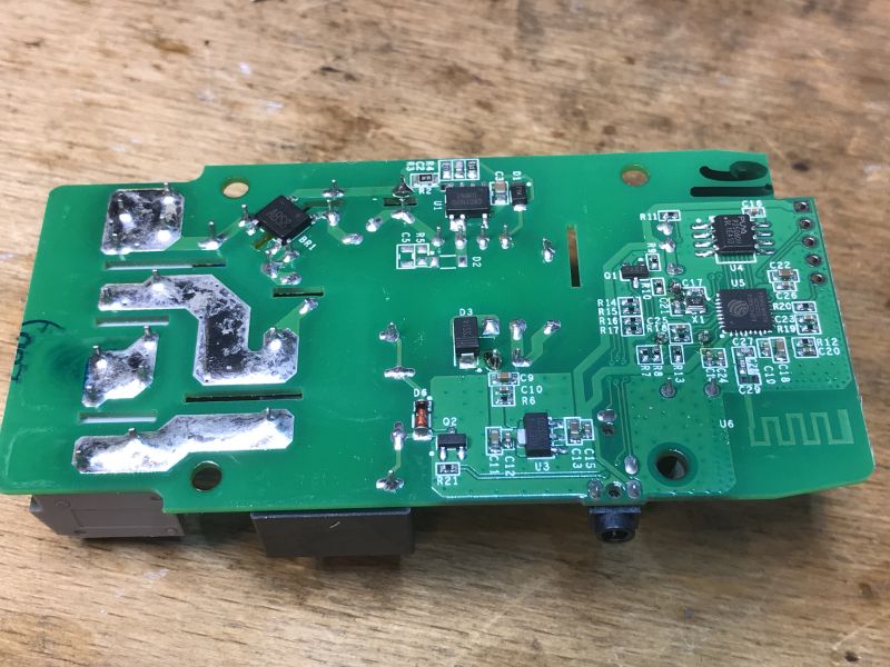 PCB Board of WS-03H1 Module PCB board with electronic components of the WS-03H1 module.