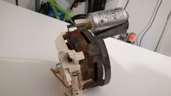 Zmywarka Bosch SRV55T43EU/01 - silnik pompy myjącej buczy, czy da się uratować? Zmywarka Bosch SRV55T43EU/01 - silnik pompy myjącej buczy, czy da się uratować?