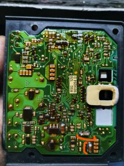 Audi Q7 4L0 - Webasto Thermotop Z/C błąd 01414 pomimo odłączonego wentylatora