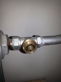 Broken knob on the heater Broken knob on the heater