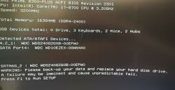 Komunikat BIOS ostrzegający o możliwej awarii dysku WDC WDS240G2G0B-00EPW0