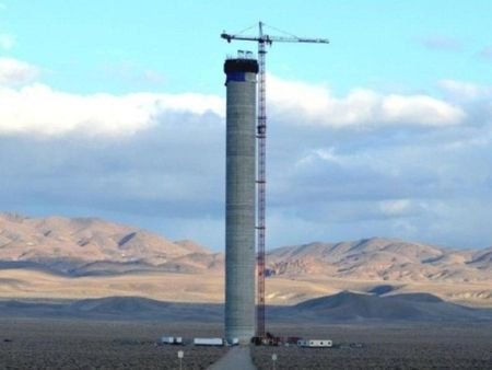 Crescent Dunes - elektrownia słoneczna o mocy 110 MW powstaje obok Las Vegas
