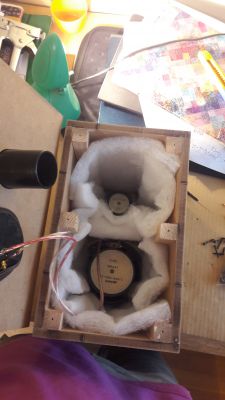 Zestaw dwóch kolumn (kopia Sony SSH-1600) i wzmacniacza stereo na LM3886 Zestaw dwóch kolumn (kopia Sony SSH-1600) i wzmacniacza stereo na LM3886