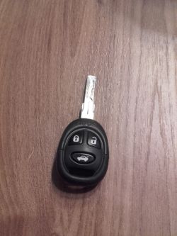 Saab 95 2006-07 2.3 benzyna - Kluczyk z grotem immobilizer moduł Twice