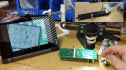 Zmotoryzowany uchwyt do mikroskopu