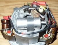 Schemat podłączenia cewek iskrownika w silniku Jawa 223