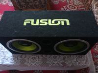 Czy wzmacniacz 600W i skrzynia 600W są warte 1000zł?