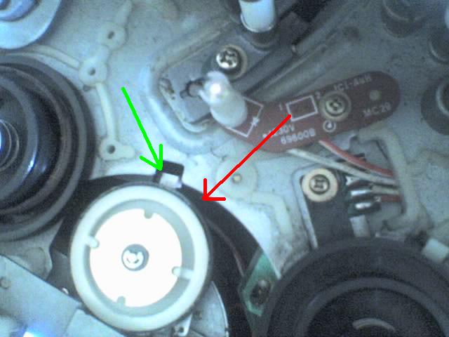 Magnetowid SANYO VHR-1100EE, nie przewija/nie dowija taśmy
