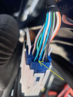 Ford Fiesta MK 7 - Uniwersalny pilot do centralnego zamka