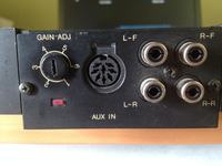 BLAUPUNKT BPA-420 - Trzeszczenie w głośnikach przy podłączeniu zasilania 12V 30W