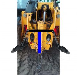 Jak doposażyć ładowarkę JCB 530-70 w TUZ i WOM do pracy w sadzie?