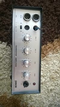 Jak podłączyć wzmacniacz Paso transistor T1045 do subwoofera Tevion TCHTS2000?