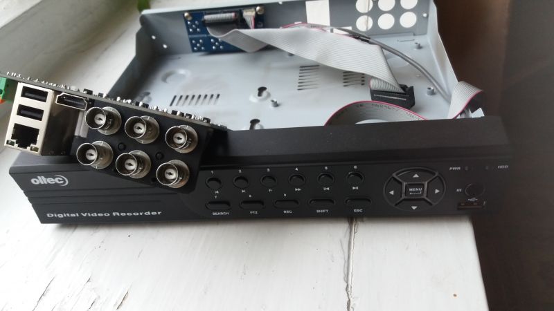 DNR 2008 - odzysk firmware, dostęp do UART/U-BOOT