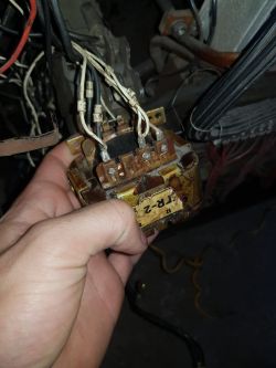 Identyfikacja transformatora mi-16-00-02 bez oznaczeń - zdjęcia i schemat