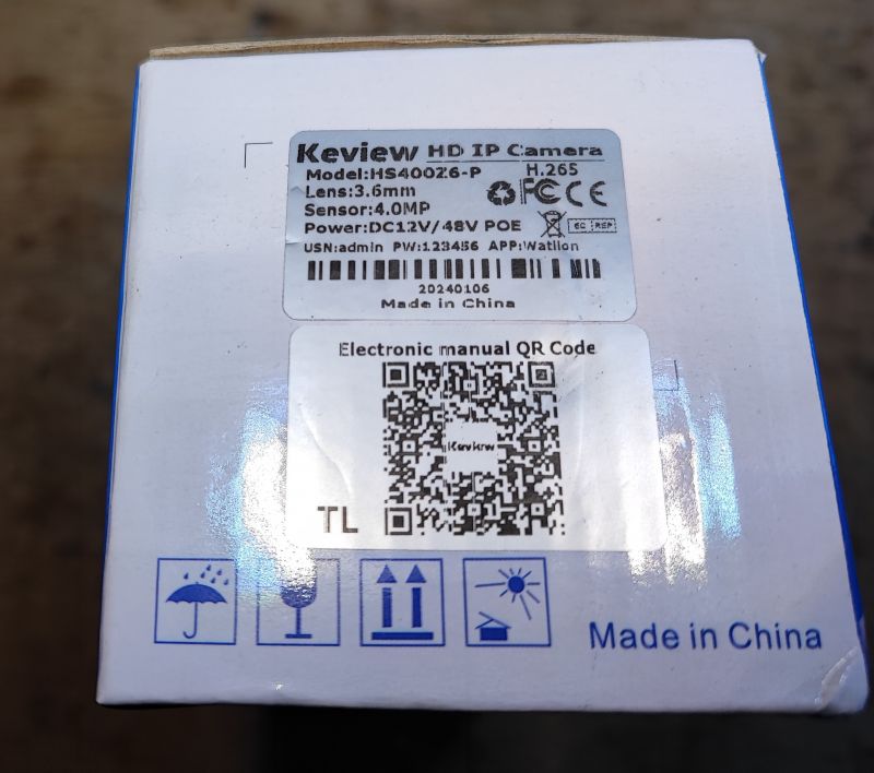 Etykieta na opakowaniu kamery IP Keview HS400Z6-P z informacjami technicznymi.