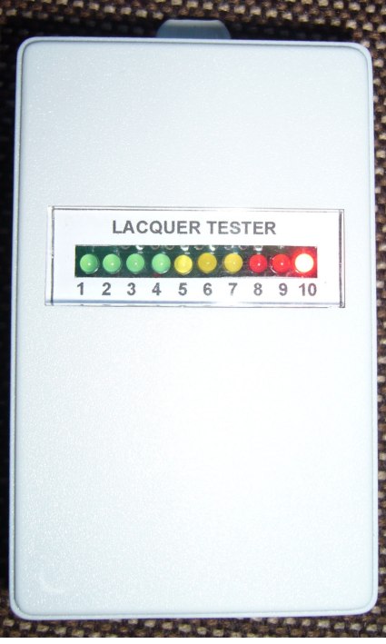 tester grubości lakieru samochodowego