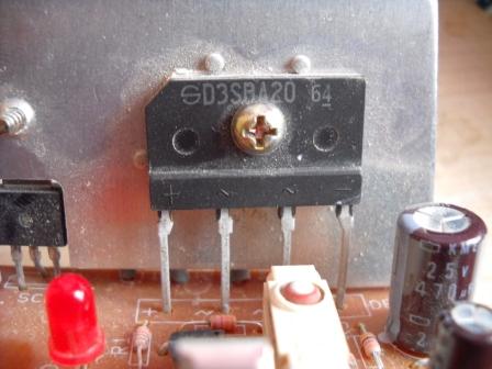 Ładowarka Makita DC9700 naprawa ? Ładowarka Makita DC9700 naprawa ?