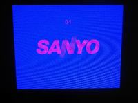 Jak ustawić zbieżność kolorów w projektorze Sanyo PLC-SE10?