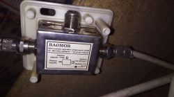 Jak podłączyć trzeci TV do jednego gniazdka RTV? Schemat instalacji