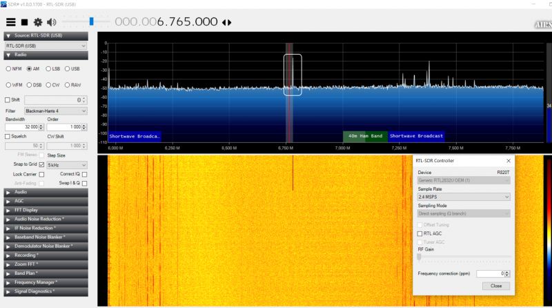 Porównanie dwóch odbiorników RTL-SDR Porównanie dwóch odbiorników RTL-SDR