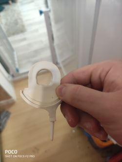 Bosch Silence Plus - zawiesiła się, pompa ciągle pracuje.