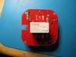 Red electronic module with CNHZ HZ32-1A3S-LH1 relay.