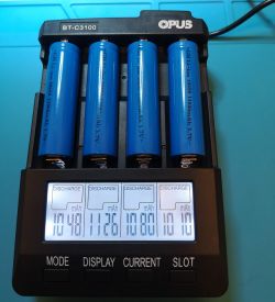 [TEST] Ile są warte tanie akumulatory i power banki z Allegro?