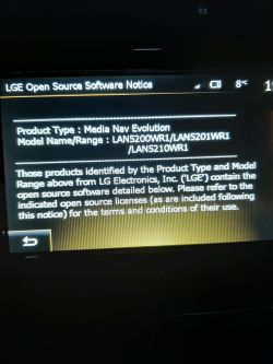 Clio IV Media Nav Evolution - Parowanie telefonu z nawigacją samochodową w celu 