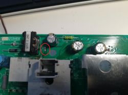 Electrolux EWF 10470W Nie działa blokada drzwi, brak napięcia