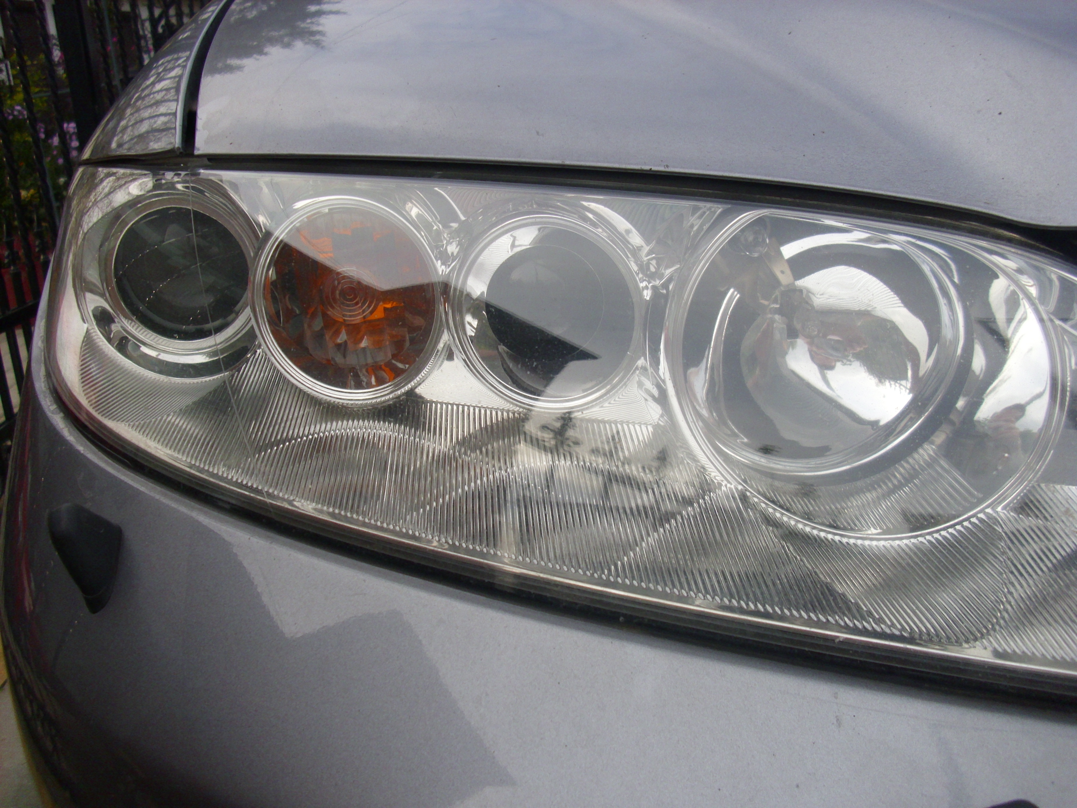 Mazda 6 GG/GY Jak rozpoznać zmatowiałą soczewkę lampy