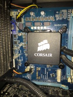 Komputer zamienia sie w piec - Problem z nowa karta