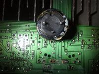 Brumienie wzmacniacza Kenwood wymiana kondensatorów?