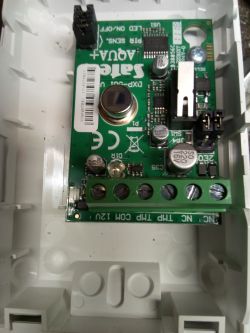 Jak podłączyć czujnik Satel PIR AQUA PET do Alarm Red Jak podłączyć czujnik Satel PIR AQUA PET do Alarm Red