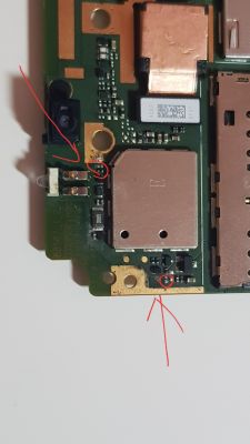 Xiaomi Redmi 5: usunięcie kondensatorów po zalaniu, problem z SIM