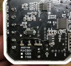 Close-up of the PCB of the PJ-CS01 device with visible electronic components.