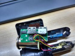 Transmiter FB" z Bluetooth - identyfikacja wyjścia anteny. Transmiter FB" z Bluetooth - identyfikacja wyjścia anteny.