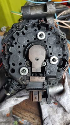 toyota rav4 d4d 2005 - brak sterowania alternatorem/ brak ladowania