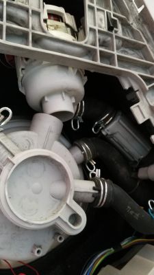 Zmywarka IKEA RENLING DW60 - Awaria i naprawa wirnika pompy myjacej.