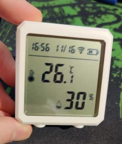[BK7231N] Tuya Temperature & Humidity Monitor: Teardown, Hackability & Features Explained