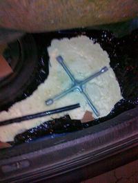 Passat b4 sedan- styropianowe wypełnienie pod podłogą bagażnika - czym zastąpić?