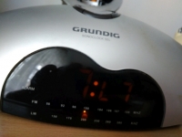 Radiobudzik GRUNDIG SONOCLOCK 50L - nie wyświetla godziny