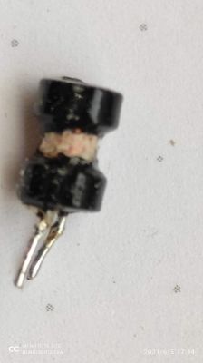 SoundRacer V8 FM transmitter - identyfikacja i zamiennik spalonego kondensatora