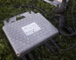 Mikroinwerter Letrika SMI 260 ciągle się wyłącza ponownie załącza