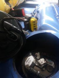 Testing Fuel Pump Functionality on Laguna 3, 2.0 dci, 150 HP, 2013 - Step by Step Guide